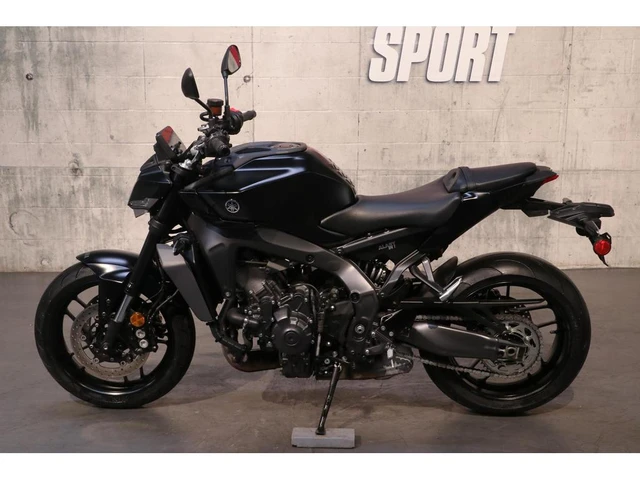 2024 Yamaha, 7 379 km, dovoz Kanada — foto 3 z 5