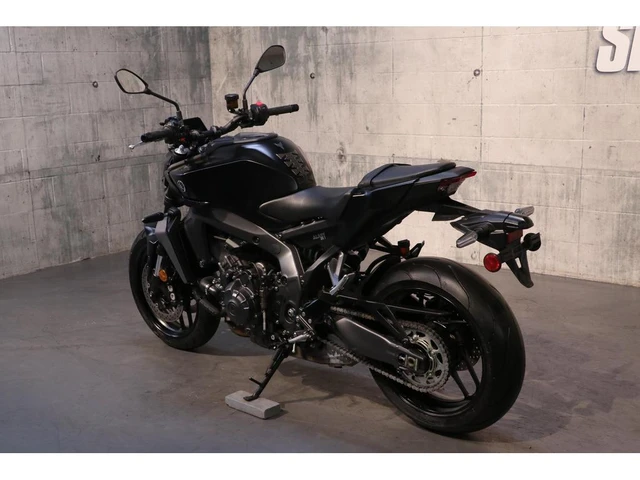 2024 Yamaha, 7 379 km, dovoz Kanada — foto 4 z 5