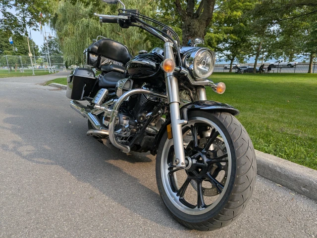 2011 Yamaha, 95 000 km, dovoz Kanada — foto 2 z 5
