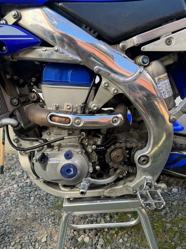 2020 yz450f, dovoz Kanada — foto 2 z 5