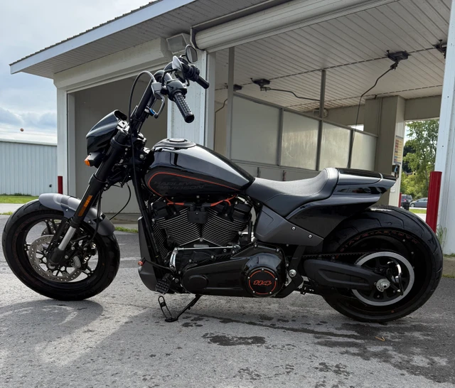2019 Harley-Davidson, 6 800 km, dovoz Kanada — foto 2 z 4
