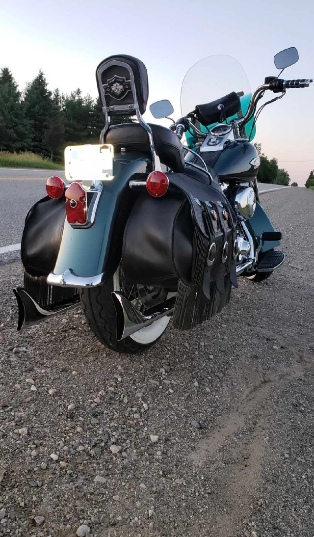 2000 Harley-Davidson, 68 990 km, dovoz Kanada — foto 2 z 5