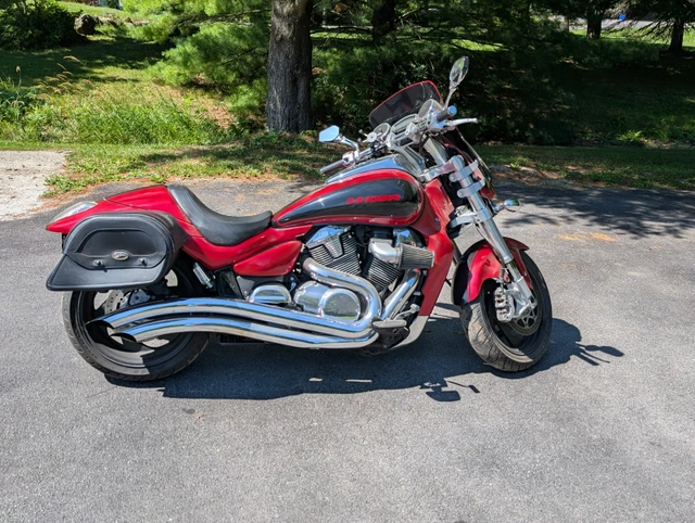 2009 Suzuki, 23 397 km, dovoz Kanada — foto 2 z 5