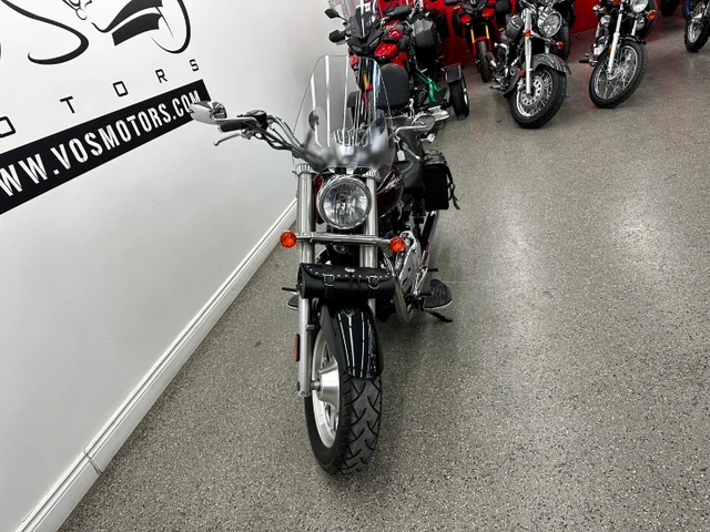 2014 Triumph, 22 775 km, dovoz Kanada — foto 3 z 5