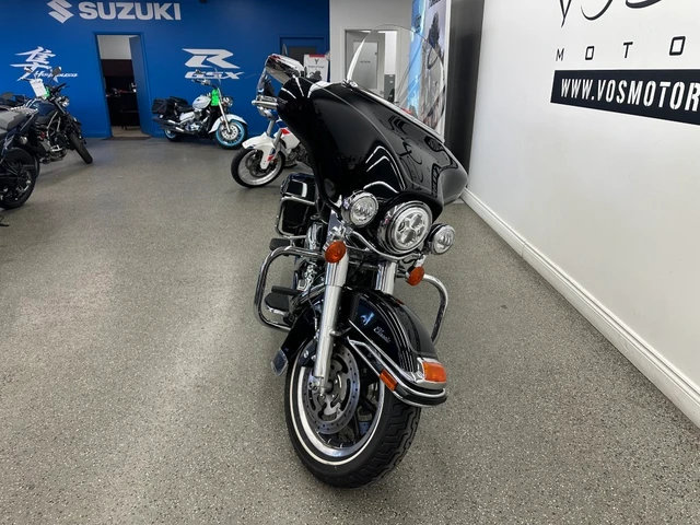 2008 Harley-Davidson, 74 425 km, dovoz Kanada — foto 3 z 5