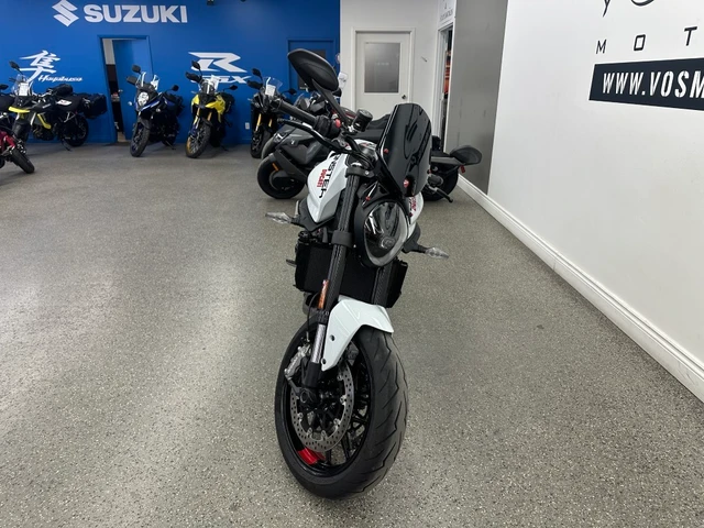 2024 Ducati, 392 km, dovoz Kanada — foto 3 z 5