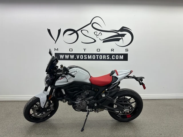 2024 Ducati, 392 km, dovoz Kanada — foto 5 z 5