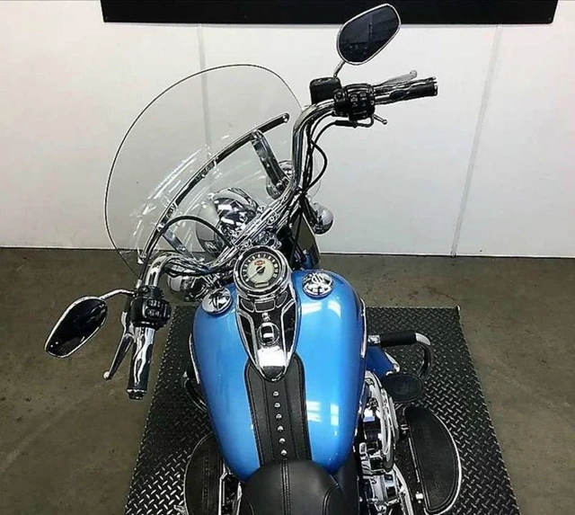 2011 Harley-Davidson, 77 584 km, dovoz Kanada — foto 2 z 5