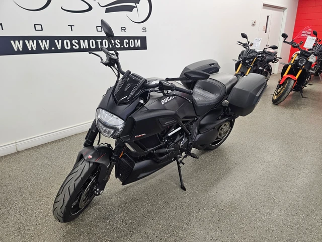 2018 Ducati, 2 704 km, dovoz Kanada — foto 4 z 5