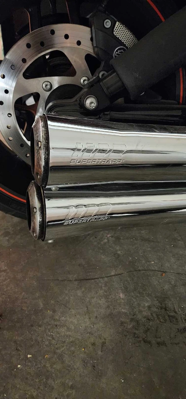2014 Harley-Davidson, 26 000 km, dovoz Kanada — foto 3 z 5
