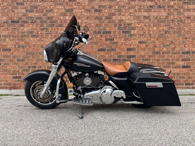 2007 Harley-Davidson, 29 000 km, dovoz Kanada — foto 2 z 5