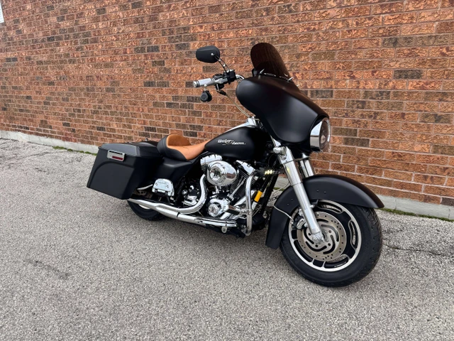 2007 Harley-Davidson, 29 000 km, dovoz Kanada — foto 4 z 5