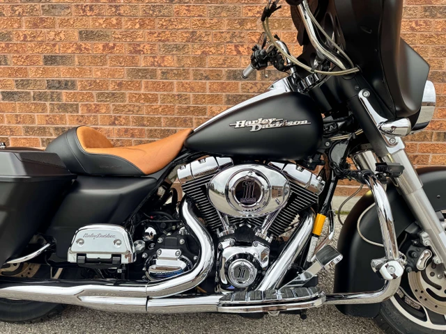 2007 Harley-Davidson, 29 000 km, dovoz Kanada — foto 5 z 5