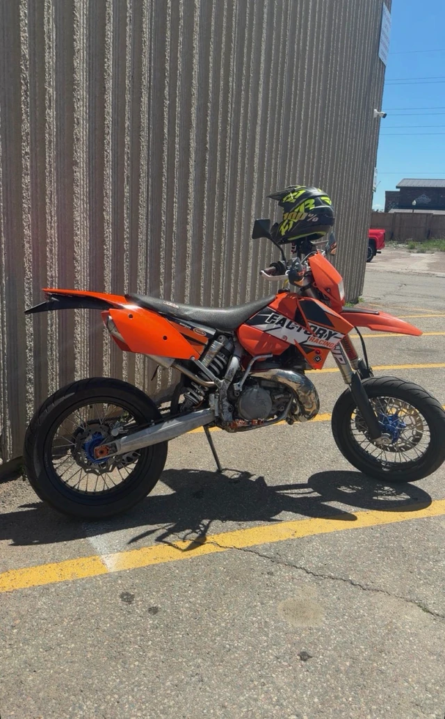 2005 KTM, 1 234 km, dovoz Kanada — foto 2 z 2