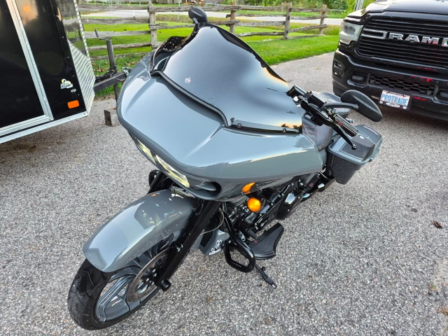 2018 Harley-Davidson, šedá, 58 200 km, dovoz Kanada — foto 4 z 5