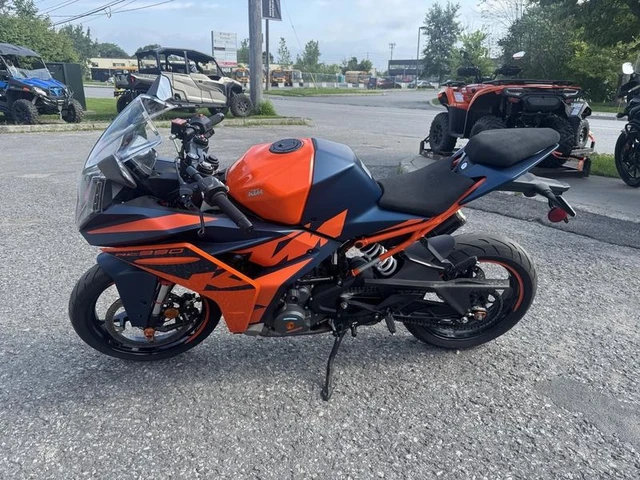 2022 KTM, 3 400 km, dovoz Kanada — foto 2 z 5
