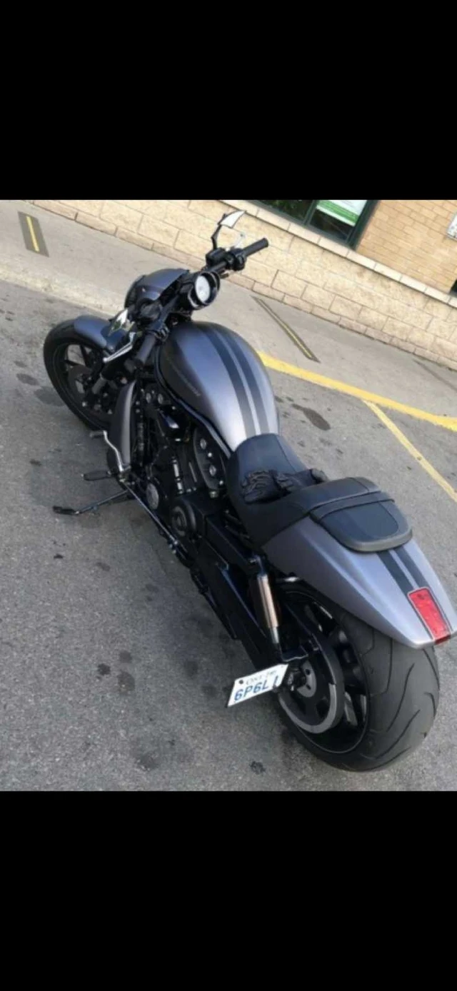 2016 Harley-Davidson, 15 000 km, dovoz Kanada — foto 4 z 4