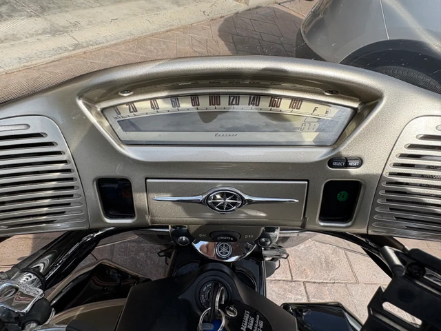 2007 Yamaha, 71 000 km, dovoz Kanada — foto 5 z 5