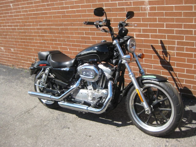 2016 Harley-Davidson, dovoz Kanada — foto 2 z 5