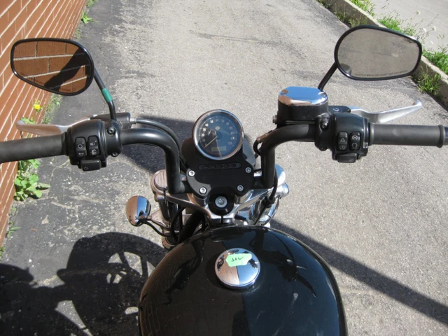 2016 Harley-Davidson, dovoz Kanada — foto 5 z 5