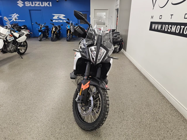 2024 KTM, 11 332 km, dovoz Kanada — foto 3 z 5