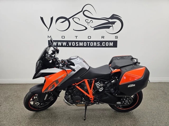 2016 KTM, 11 080 km, dovoz Kanada — foto 5 z 5