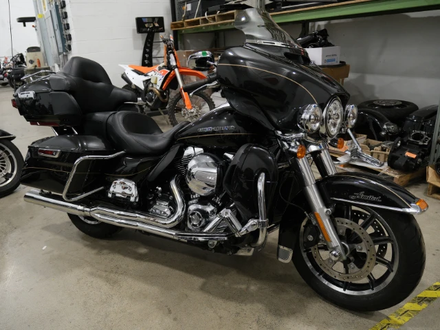 2016 Harley-Davidson, 32 769 km, dovoz Kanada — foto 2 z 5