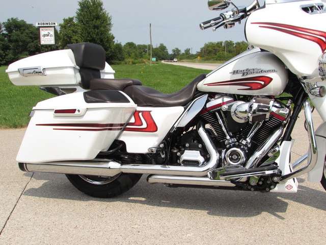 2017 Harley-Davidson, 59 000 km, dovoz Kanada — foto 5 z 5