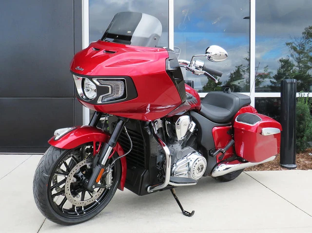 2024 Indian, 1 km, dovoz Kanada — foto 2 z 5