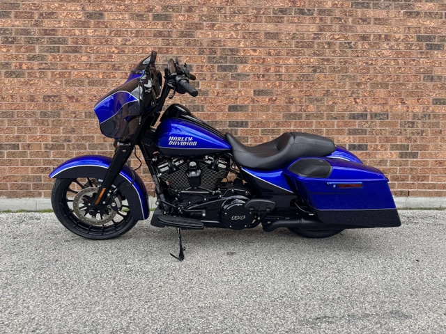 2019 Harley-Davidson, 10 000 km, dovoz Kanada — foto 2 z 5