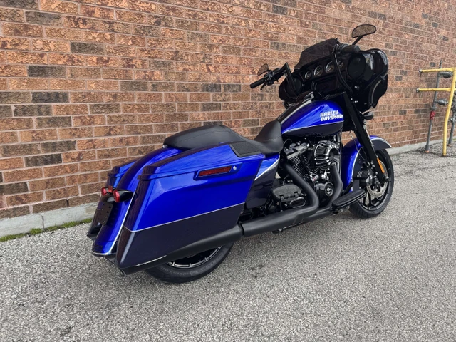 2019 Harley-Davidson, 10 000 km, dovoz Kanada — foto 3 z 5