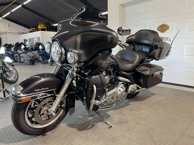 2008 Harley-Davidson, 96 208 km, dovoz Kanada — foto 4 z 5