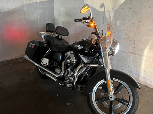 2012 Harley-Davidson, 30 000 km, dovoz Kanada — foto 5 z 5