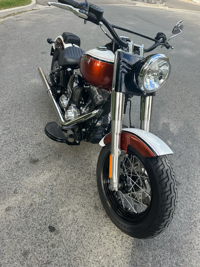2016 Harley-Davidson, 3 914 km, dovoz Kanada — foto 5 z 5