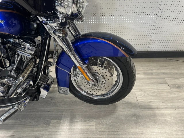 2004 Harley-Davidson, 41 046 km, dovoz Kanada — foto 4 z 5