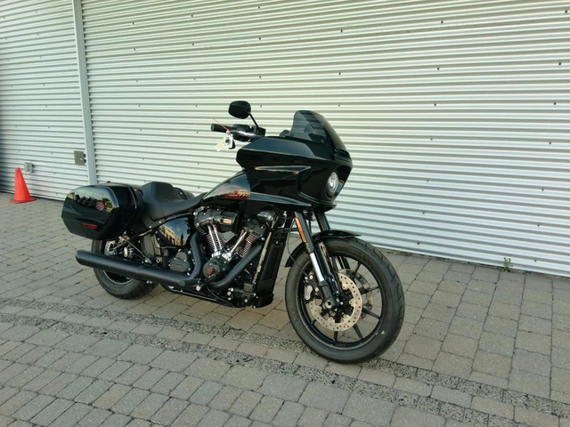 2026 Harley-Davidson, 10 km, dovoz Kanada — foto 2 z 5