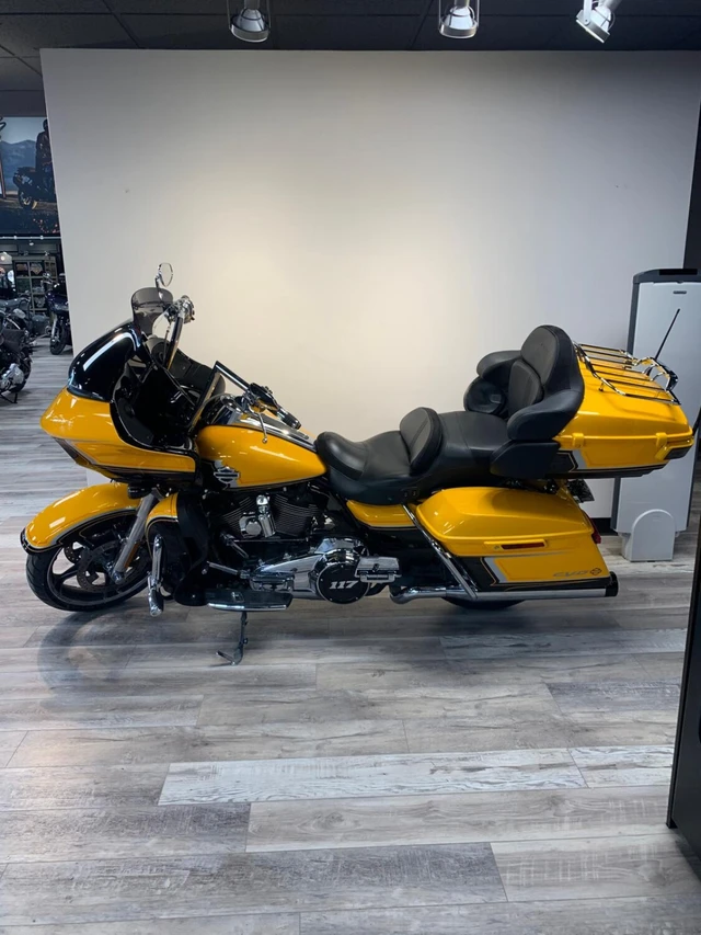 2022 Harley-Davidson, 47 998 km, dovoz Kanada — foto 2 z 5
