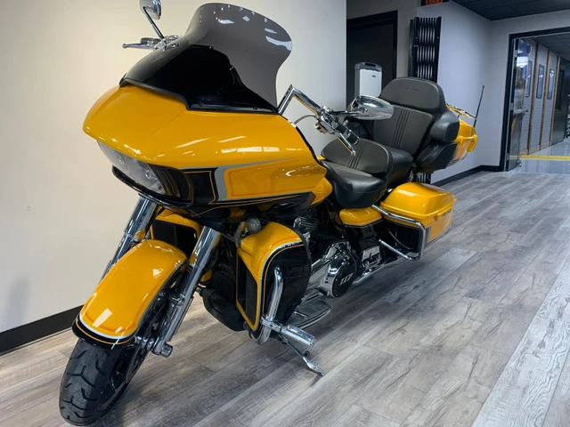 2022 Harley-Davidson, 47 998 km, dovoz Kanada — foto 3 z 5