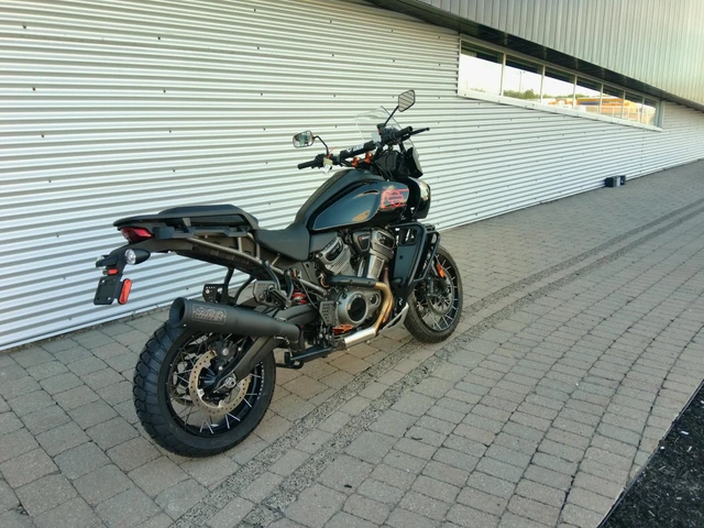 2026 Harley-Davidson, 10 km, dovoz Kanada — foto 3 z 5