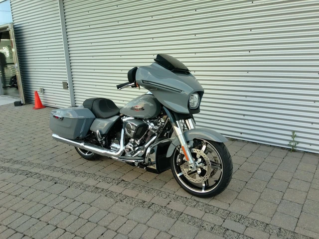 2026 Harley-Davidson, dovoz Kanada — foto 2 z 5