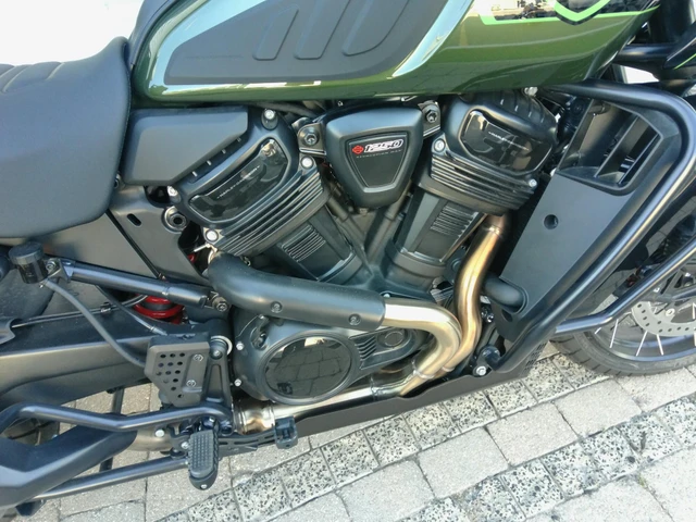 2026 Harley-Davidson, 2 km, dovoz Kanada — foto 5 z 5