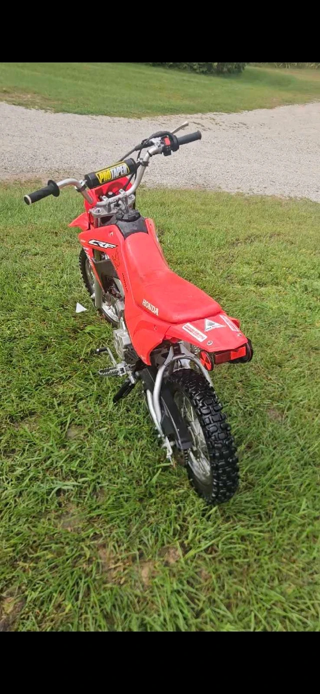 2025, dovoz Kanada — foto 2 z 4