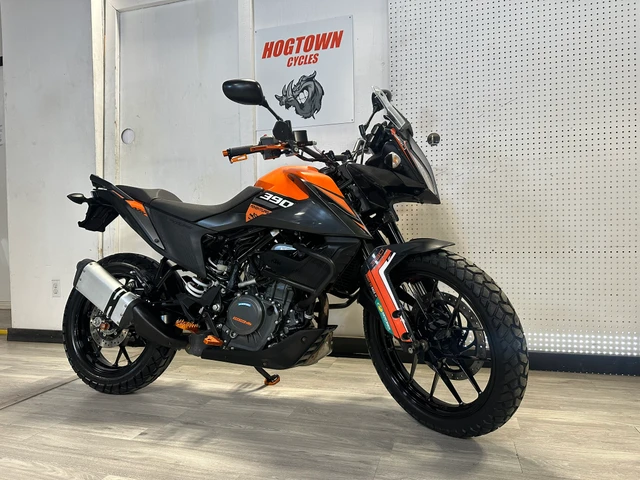 2020 KTM, 4 014 km, dovoz Kanada — foto 1 z 5 2020 KTM, 4 014 km, dovoz Kanada — foto 1 z 5