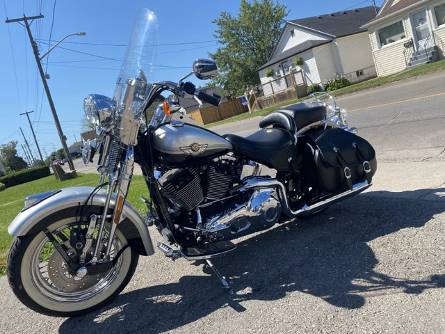 2003 Harley-Davidson, 21 500 km, dovoz Kanada — foto 3 z 5