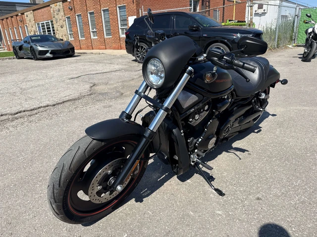 2008 Harley-Davidson, 20 789 km, dovoz Kanada — foto 3 z 5