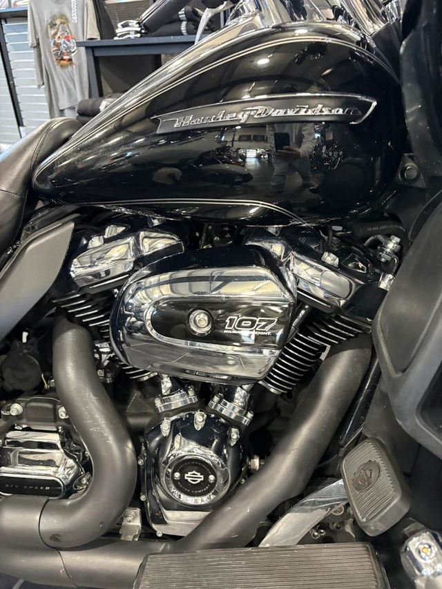 2017 Harley-Davidson, 66 048 km, dovoz Kanada — foto 4 z 5