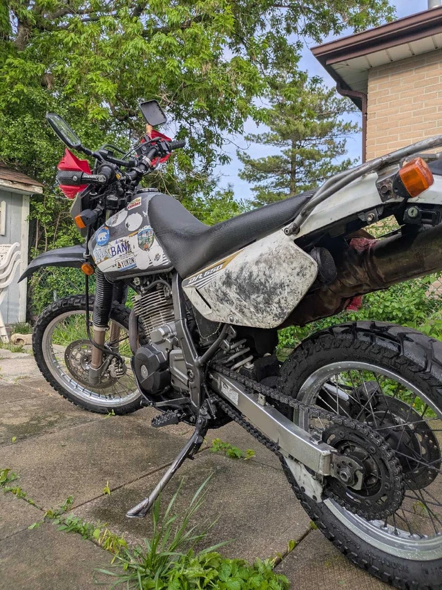 2015 Suzuki, 36 498 km, dovoz Kanada — foto 2 z 3
