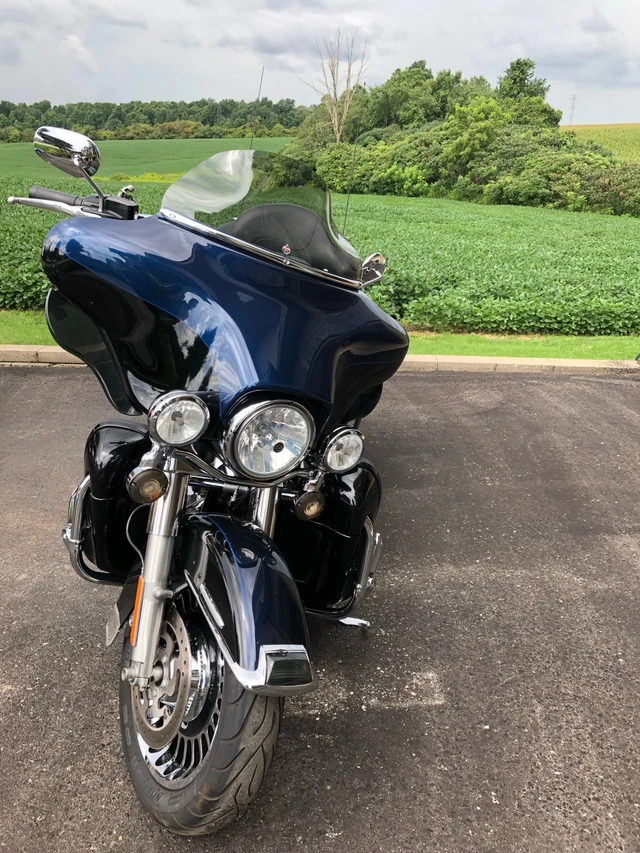 2013 Harley-Davidson, 44 594 km, dovoz Kanada — foto 2 z 5