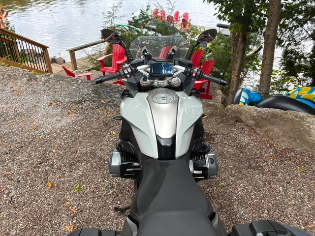 2017 BMW, 39 495 km, dovoz Kanada — foto 2 z 5