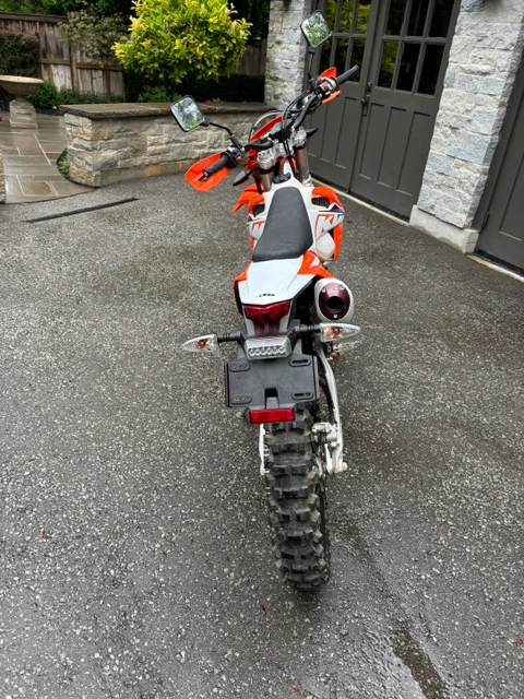 2023 KTM, 4 200 km, dovoz Kanada — foto 3 z 5